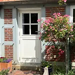 Im Garten Летний дом